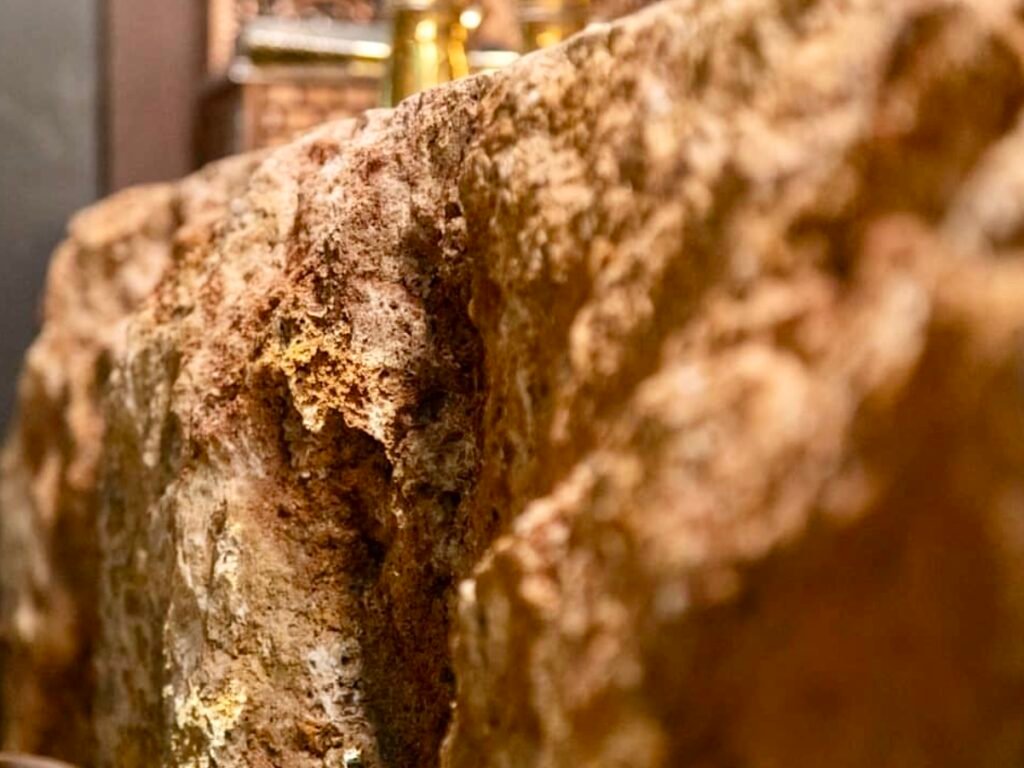 Specials: Rockwall, Combinaties & Metaalafwerkingen voor Unieke Interieurs